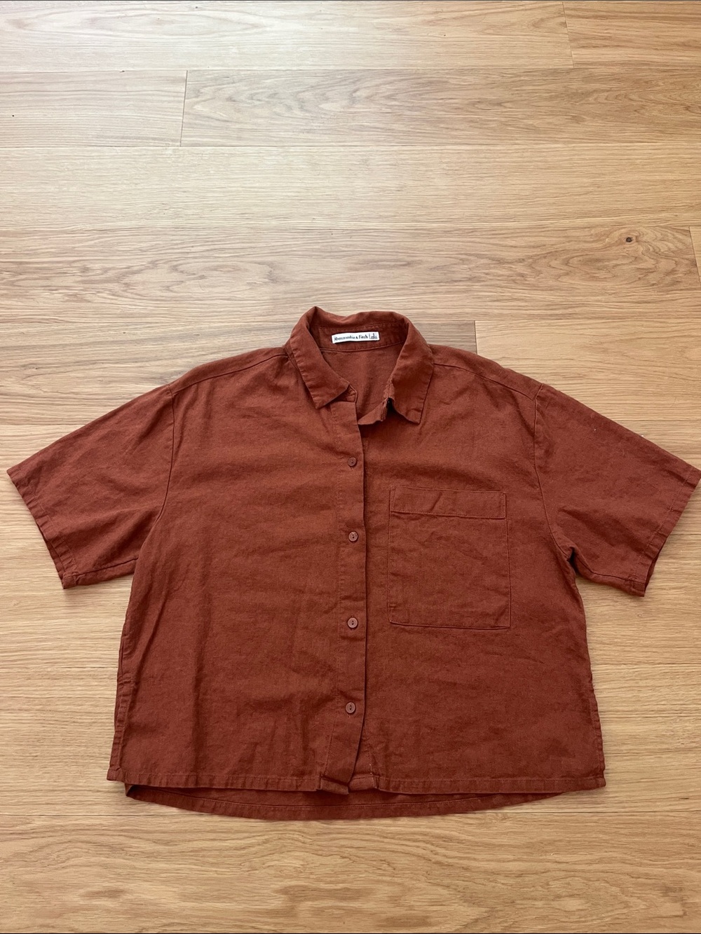 Abercrombie & Fitch Rust Short-Sleeve Button-Up Shirt